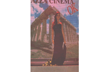 Ragazza Cinema Ok